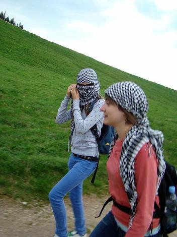 zielona_szkola4982.jpg - Mnie to się widzi, że to jacy terroryci idš!!!