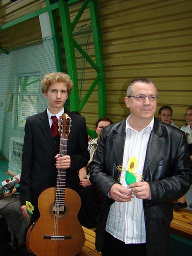 dzienn_nauczyciela_2008110.jpg