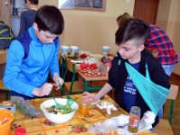 co mozna zrobic z salaty klasa 6a-41