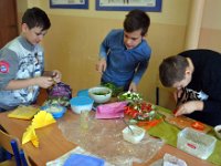 co mozna zrobic z salaty klasa 6a-47