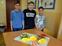 co mozna zrobic z salaty klasa 6a-64