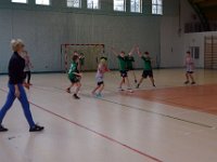 gminne zawody w pilke reczna dz i ch-20