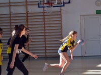 gminne zawody w pilke reczna dz i ch-100
