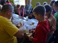 wycieczka kl IIa i IIb do pasieki w lipkach-55