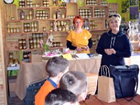 wycieczka kl ia i Ib do pasieki w lipce-30