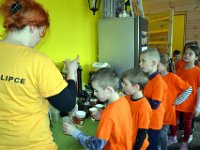 wycieczka kl ia i Ib do pasieki w lipce-64