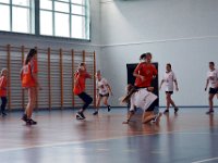 mistrzostwa powiatu w pilke reczna dziewczat-73