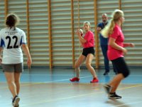 mistrzostwa powiatu w pilke reczna dziewczat-98